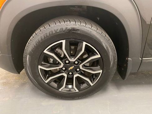 Used 2021 Chevrolet TrailBlazer ACTIV w/ Sun and Liftgate Package AWD/4WD image 30