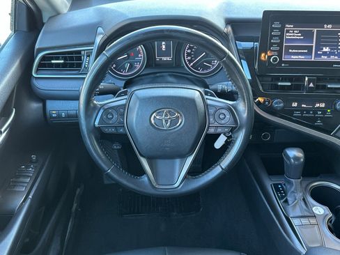 Used 2023 Toyota Camry SE image 13