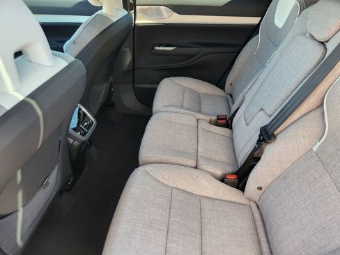 Used 2025 Volvo EX90 Ultra image 18