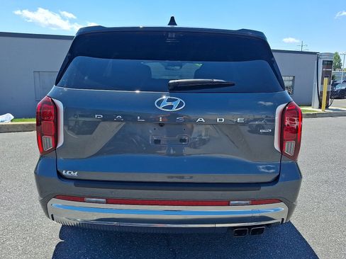 Used 2023 Hyundai Palisade Calligraphy w/ Cargo Package AWD/4WD image 6