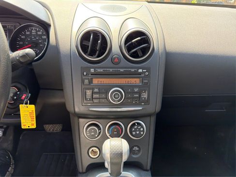 Used 2013 Nissan Rogue S FWD image 15