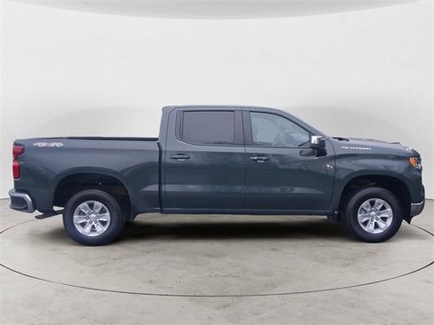 Used 2025 Chevrolet Silverado 1500 LT image 6