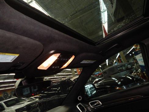 Used 2021 Jeep Grand Cherokee SRT image 28