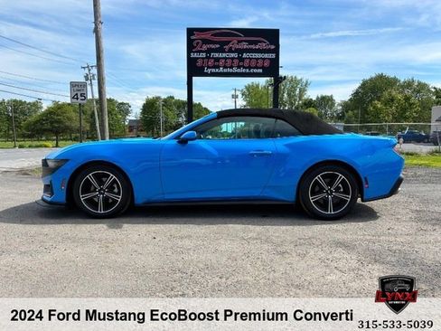 Used 2024 Ford Mustang Premium RWD image 2