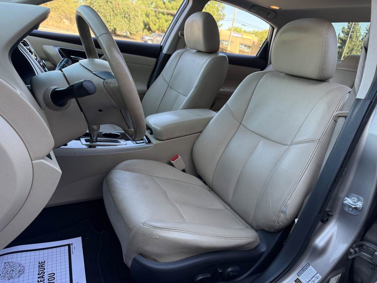 Used 2015 Nissan Altima 2.5 SL w/ Technology Package FWD image 12