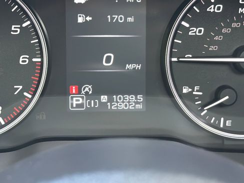 Used 2025 Subaru Forester Premium AWD/4WD image 25