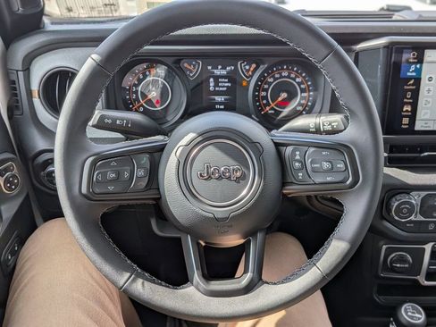 New 2026 Jeep Gladiator Sport image 15