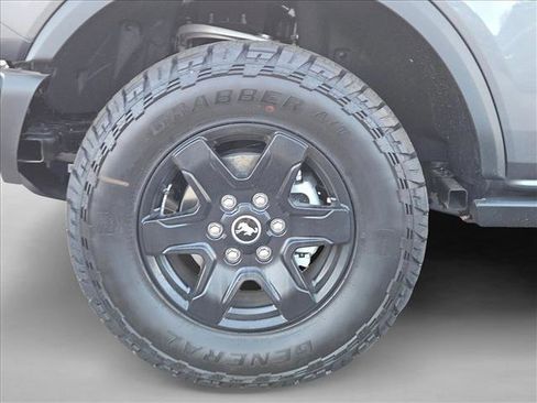 New 2025 Ford Bronco Big Bend w/ Black Diamond Package image 10