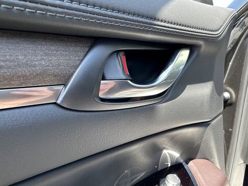 New 2025 MAZDA CX-5 Signature image 17