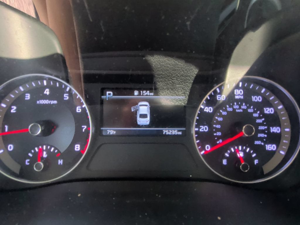 Used 2022 Kia Forte LXS w/ LXS Technology Package FWD image 16