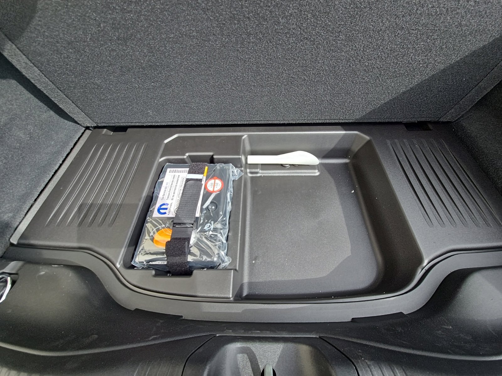 New 2027 Dodge Charger Scat Pack AWD/4WD image 13
