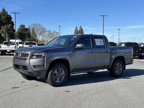 New 2026 Nissan Frontier SV w/ SV Convenience Package image 3