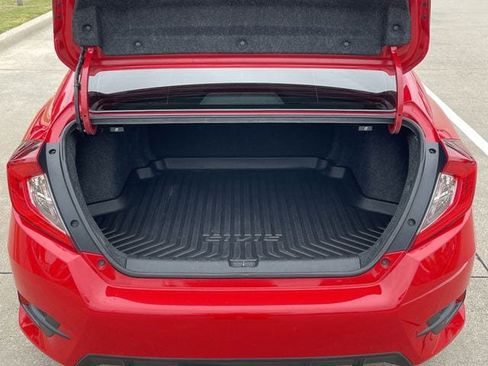 Certified 2020 Honda Civic Sport image 28