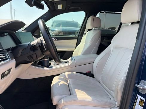 Used 2021 BMW X5 sDrive40i w/ M Sport Package RWD image 12