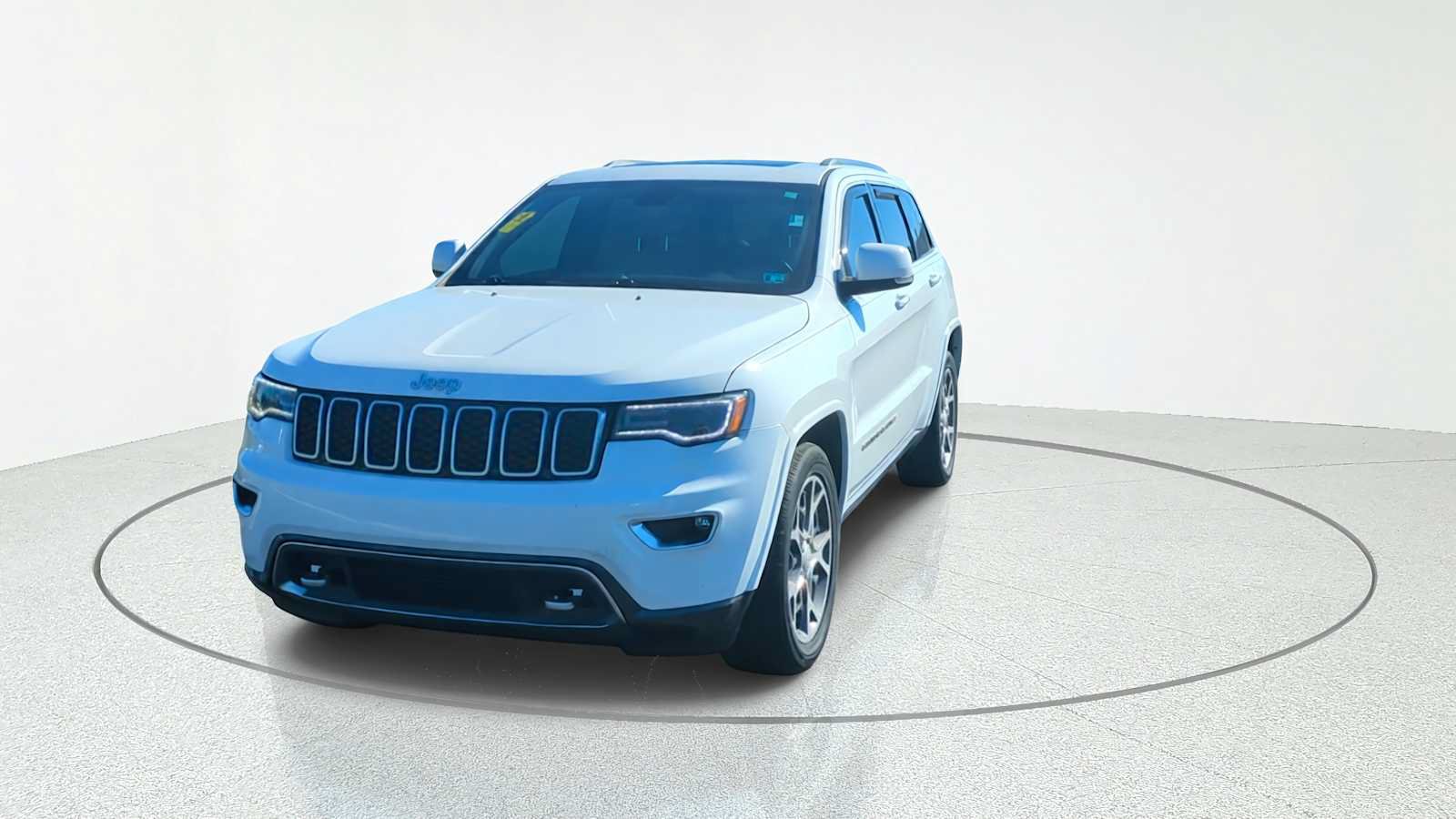 Used 2018 Jeep Grand Cherokee Limited RWD image 5