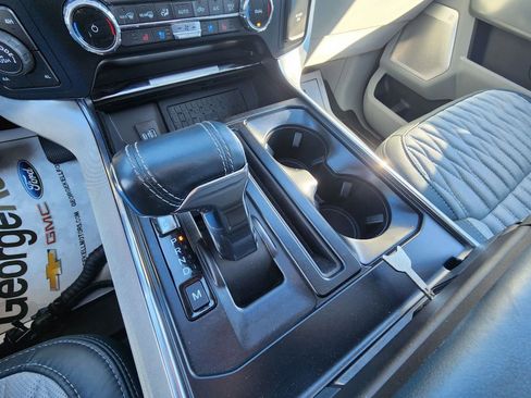 Used 2023 Ford F150 Limited image 22