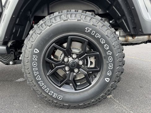 New 2026 Jeep Gladiator Willys image 42