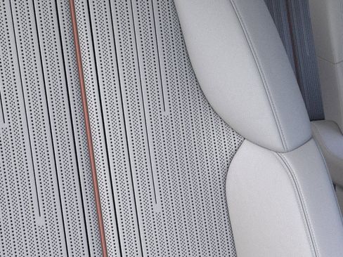 New 2026 Cadillac Vistiq Luxury AWD/4WD image 21