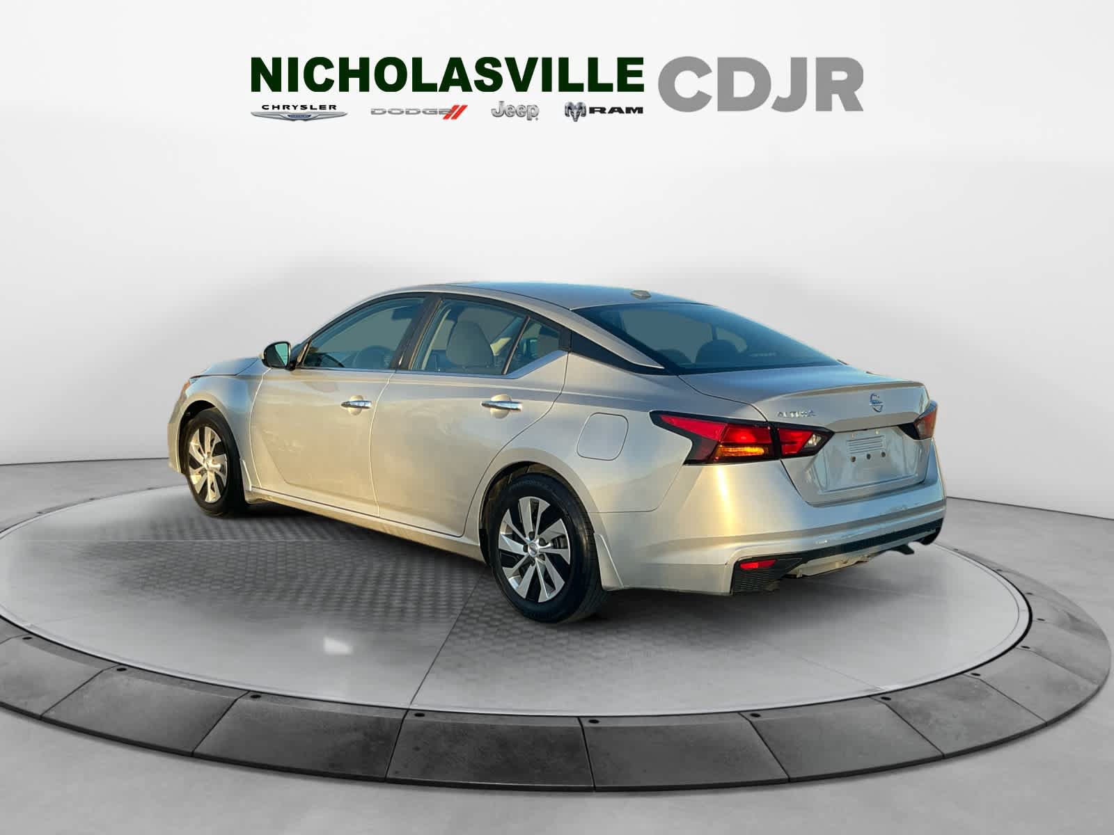 Used 2020 Nissan Altima 2.5 S FWD image 3