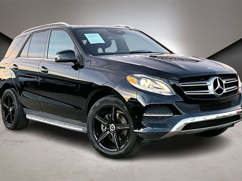 Used 2018 Mercedes-Benz GLE 350 w/ Premium 1 Package image 2