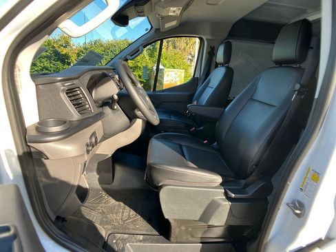 New 2026 Ford Transit 150 Low Roof image 29