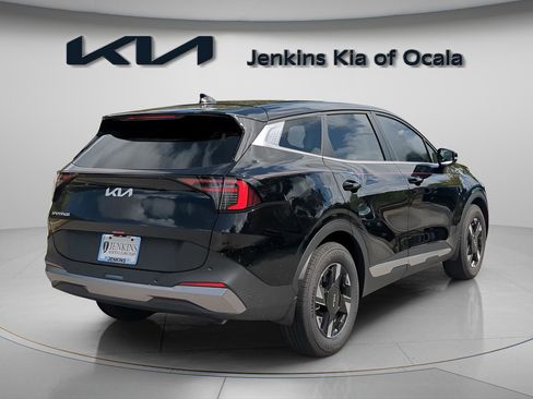 New 2026 Kia Sportage LX image 5
