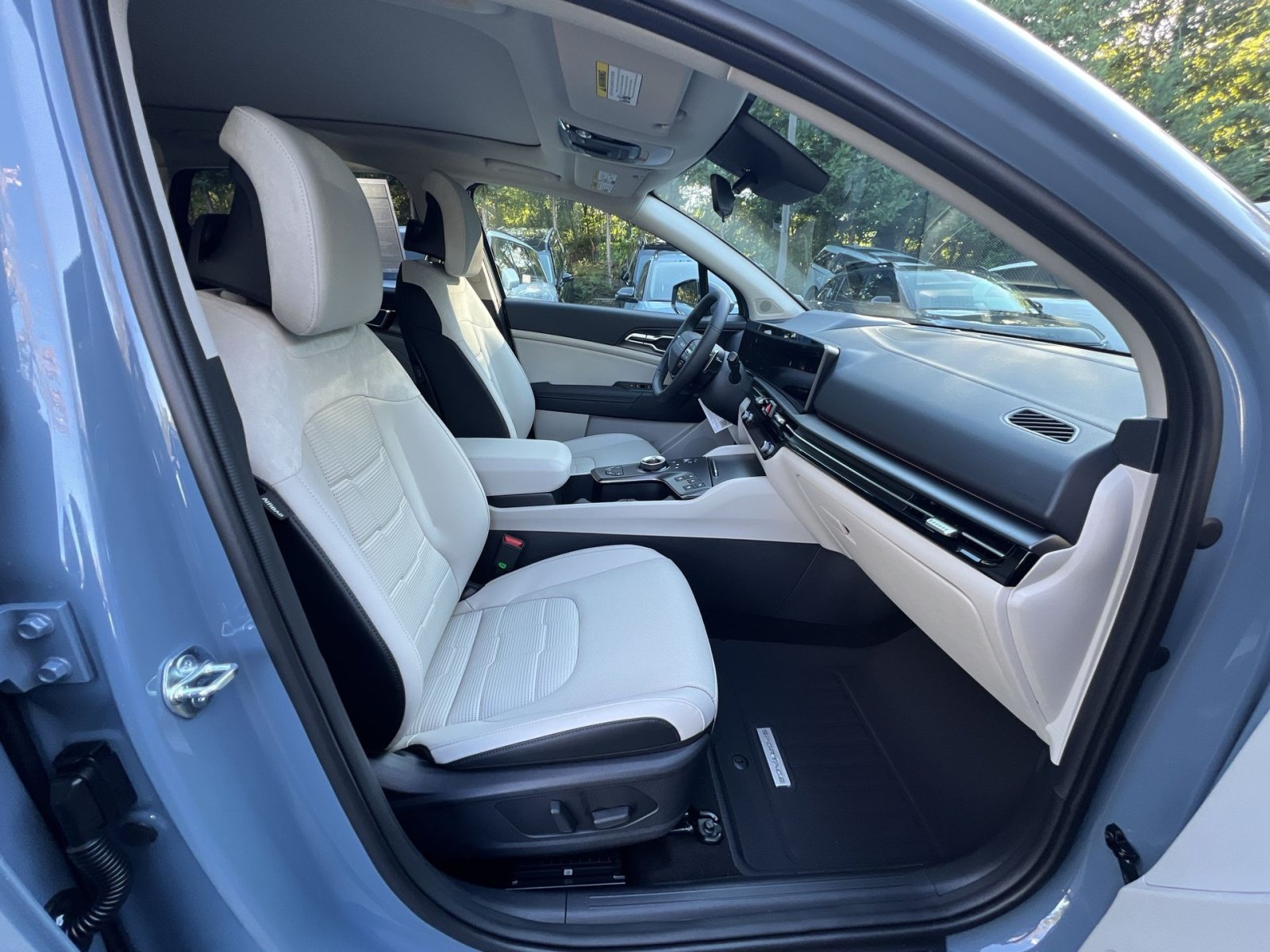 New 2027 Kia Sportage SX Prestige AWD/4WD image 30