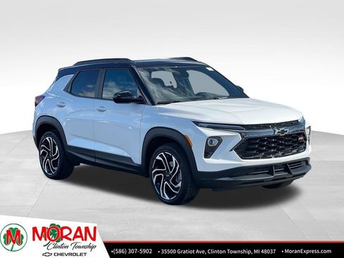 Certified 2025 Chevrolet TrailBlazer RS w/ Convenience Package image 9