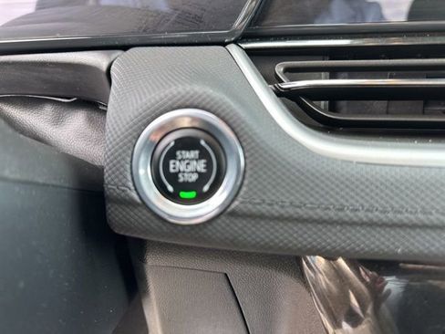 Used 2025 Chevrolet TrailBlazer LT image 23