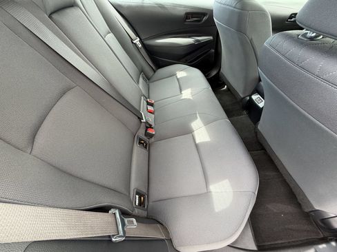 Used 2023 Toyota Corolla LE FWD image 33