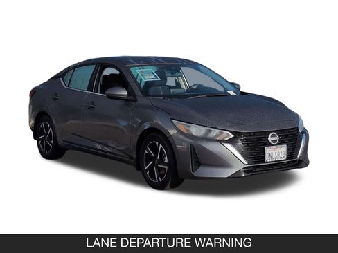Used 2024 Nissan Sentra SV image 2