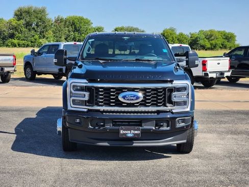 New 2026 Ford F450 Platinum w/ FX4 Off-Road Package AWD/4WD image 2
