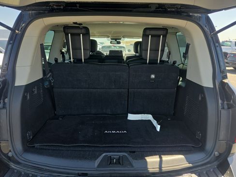 Used 2023 Nissan Armada SV RWD image 13