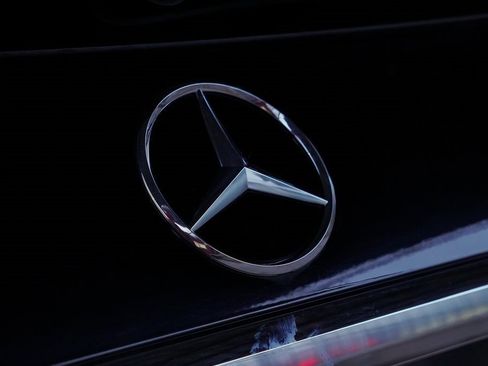 Used 2024 Mercedes-Benz GLS 63 AMG 4MATIC image 12