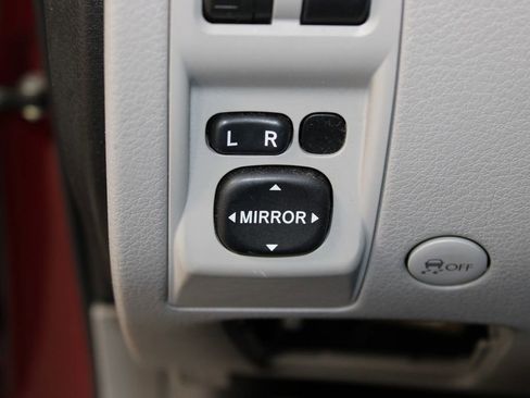 Used 2013 Subaru Forester 2.5X Premium w/ All-Weather Plus Pkg image 21