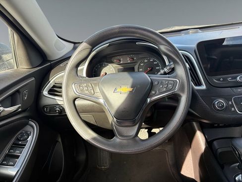 Used 2023 Chevrolet Malibu LS image 12