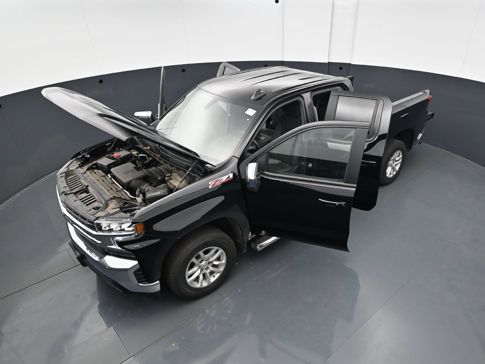 Used 2021 Chevrolet Silverado 1500 LT w/ Z71 Off-Road Package AWD/4WD image 40