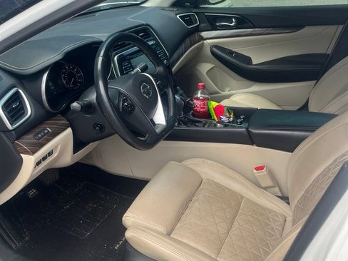 Used 2018 Nissan Maxima Platinum FWD image 5