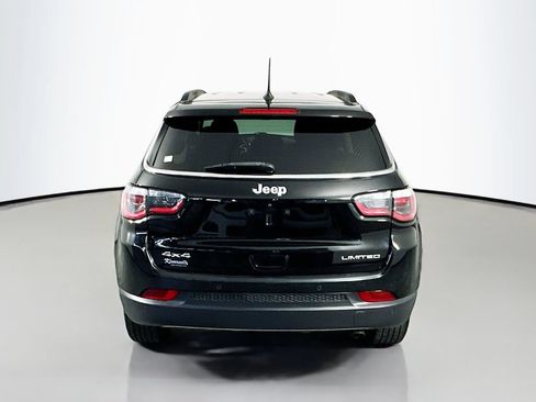 Used 2018 Jeep Compass Limited w/ Navigation Group AWD/4WD image 6