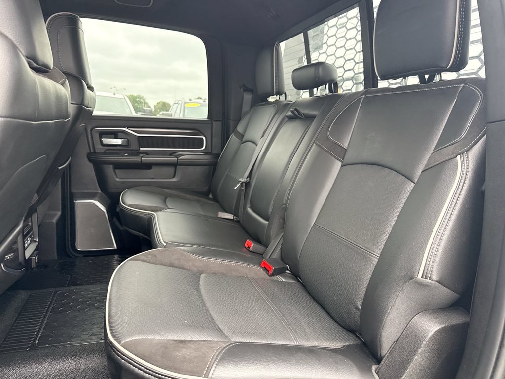 Used 2025 RAM 4500 4x4 Crew Cab DRW w/ Laramie Trim Package image 19