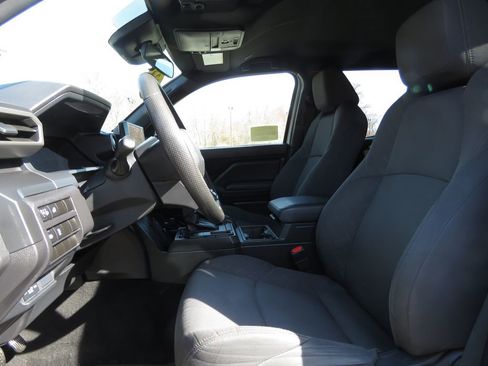 Used 2024 Toyota Tacoma SR RWD image 10