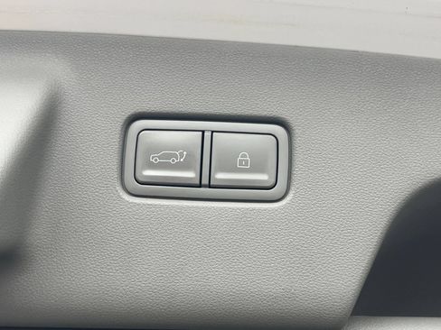 Used 2026 Hyundai Palisade SEL AWD/4WD image 19