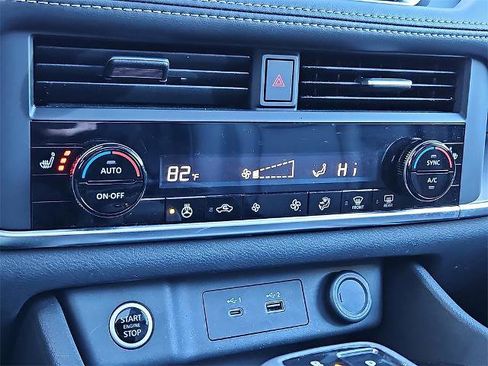 Certified 2023 Nissan Rogue SV w/ SV Premium B Package image 18