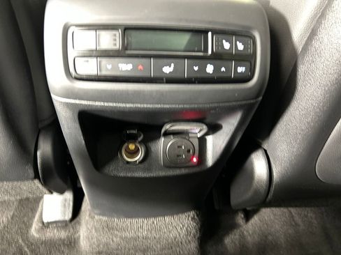 Used 2025 Hyundai Palisade Limited image 17