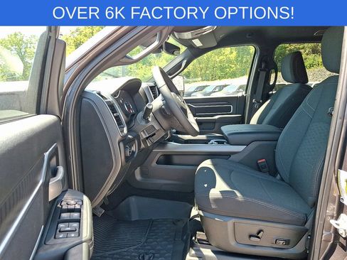Used 2025 RAM 2500 Big Horn RWD image 15