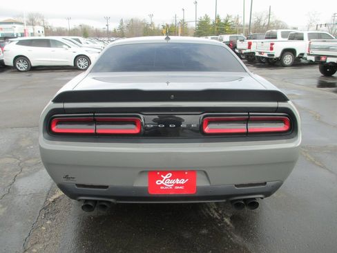 Used 2019 Dodge Challenger R/T Scat Pack image 6