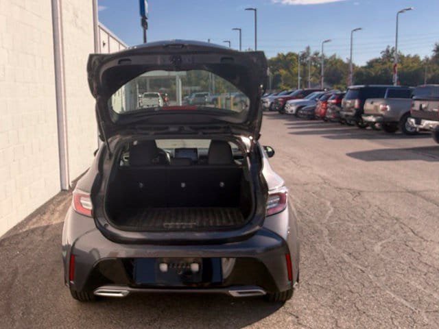 Used 2021 Toyota Corolla SE w/ SE Preferred Package FWD image 5