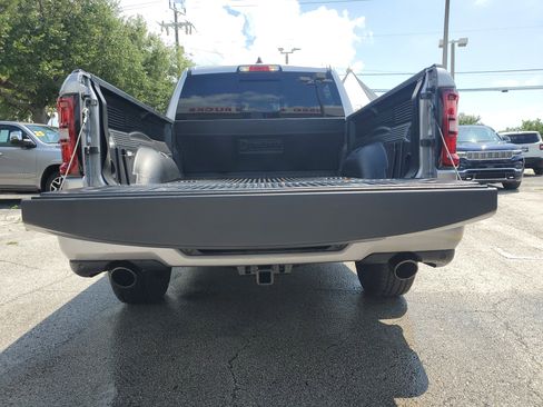 Used 2025 RAM 1500 Big Horn AWD/4WD image 8