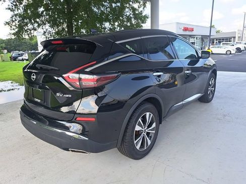 Used 2023 Nissan Murano SV AWD/4WD image 6