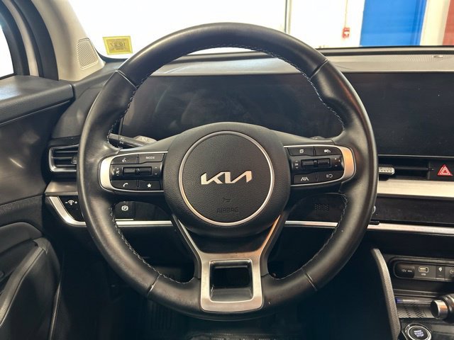 Used 2024 Kia Sportage EX AWD/4WD image 14